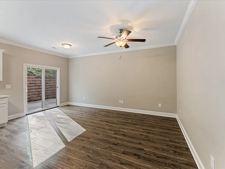 Townehomes of Beaver Ridge — Photo 26