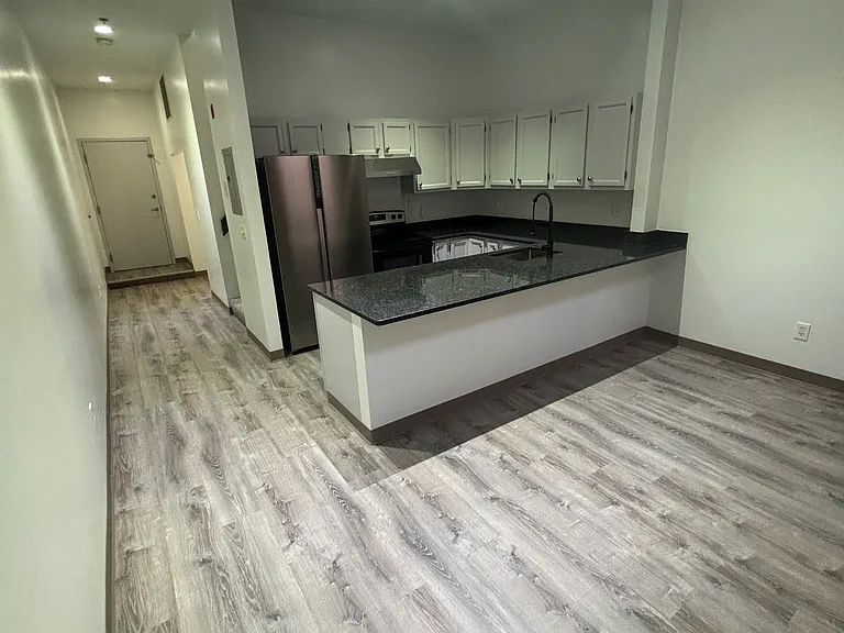 Park Towers II, LLC — Photo 12
