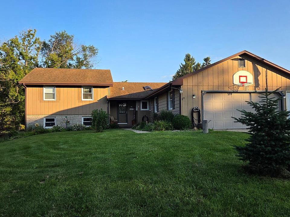 1st image of 3377 N Hackbarth ROAD