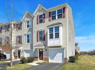 102 Nathan Dr, Riverton, NJ 08077