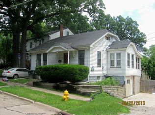 2229 24 1/2 St, Rock Island, IL 61201