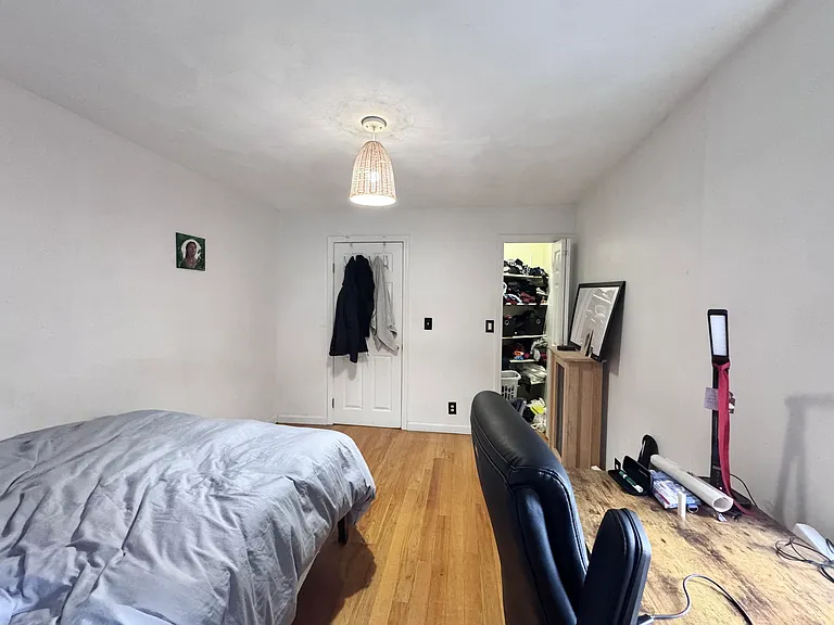 154 Harvard St #7A — Photo 6