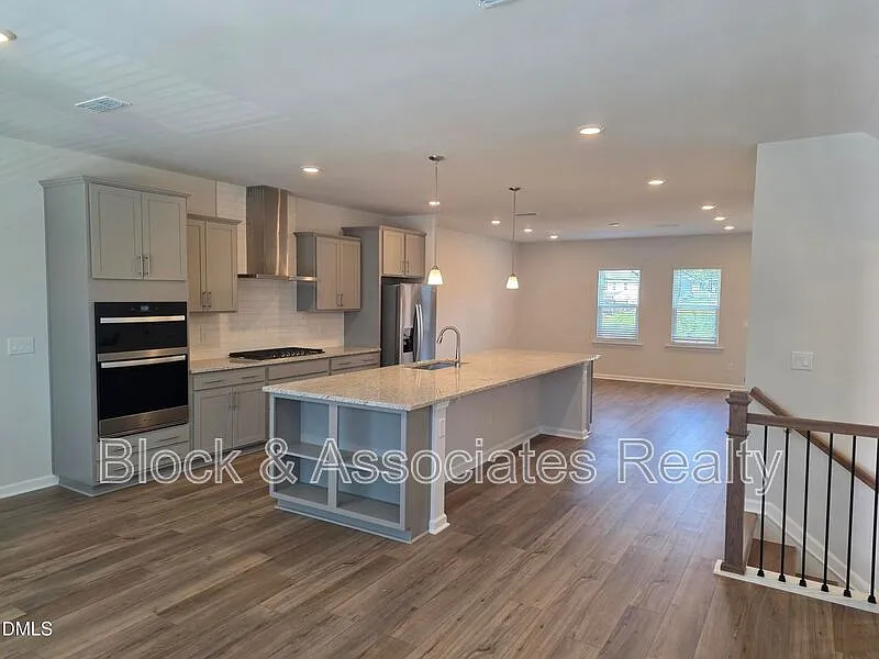 Building Photo - 2132 Grouse Ski Cir