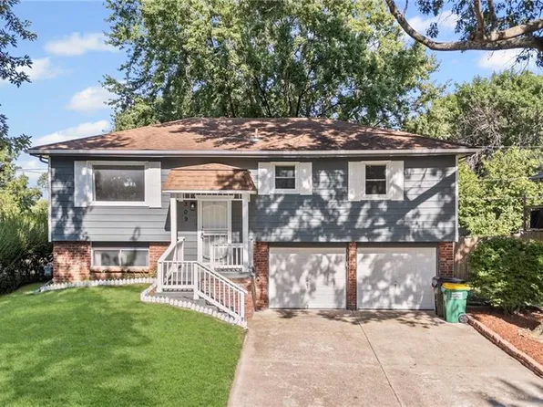 309 W 7th St, Edgerton, KS 66021