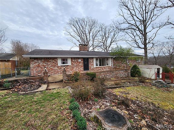 5th image of 2001 Woodhaven Rd