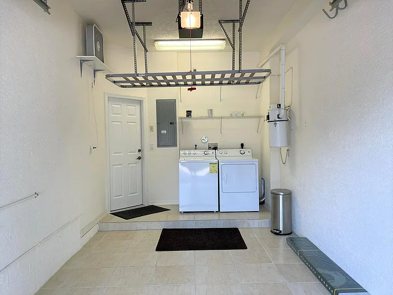 902 S Federal Hwy — Photo 12