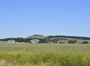 20 Crossroads Dr, Lusk, WY 82225