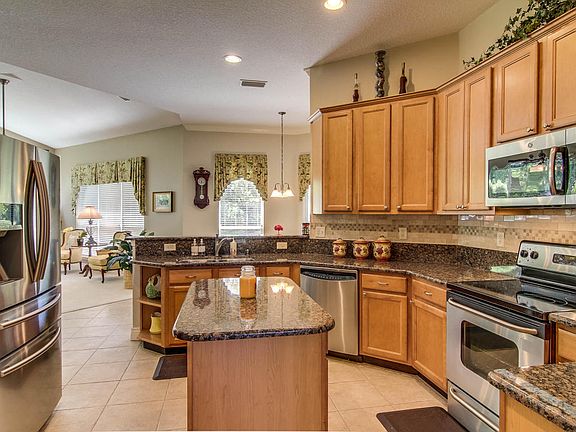 5th image of 3030 Starratt Creek Dr S
