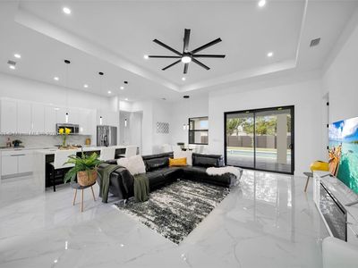 1921 SW 4th St, Cape Coral, FL, 33991