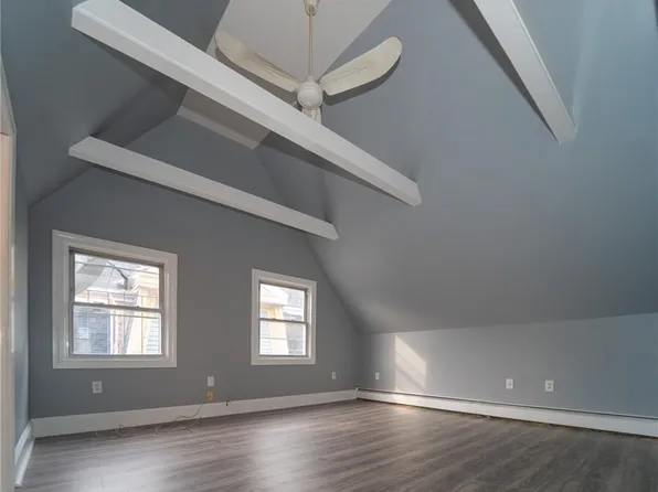 182 Adelaide Ave #7, Providence, RI 02907