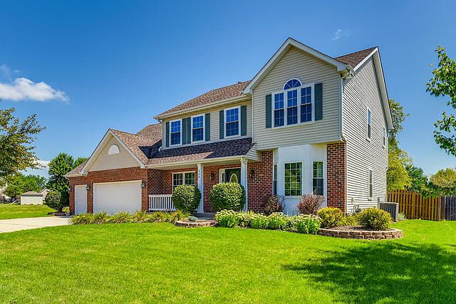 1st image of 604 Cambridge Ln