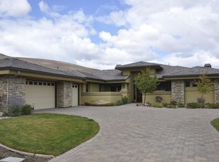 7245 Masters Dr, Reno, NV 89511