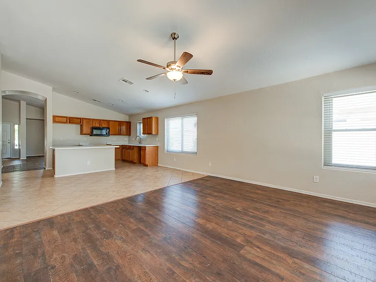 22993 S 215th St — Photo 11