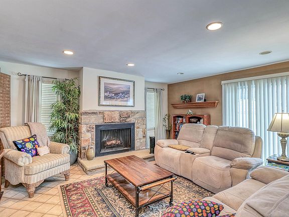 5th image of 1330 Quimet Rd