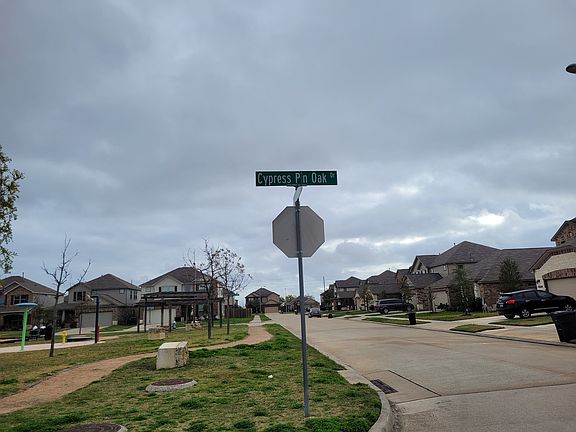 4th image of 7303 Cypress Pin Oak Dr