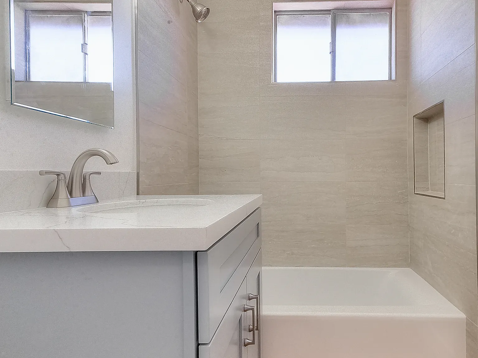 2 bed, 600 sqft, $2,695 — Photo 2