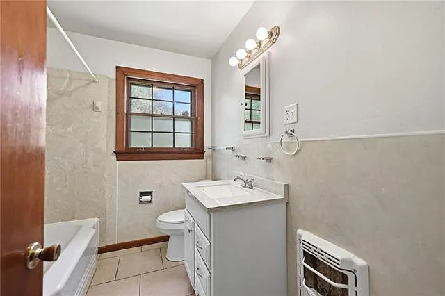 301 N Ellzey St — Photo 18