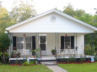 245 Charlie Brown Rd, Defuniak Springs, FL 32435