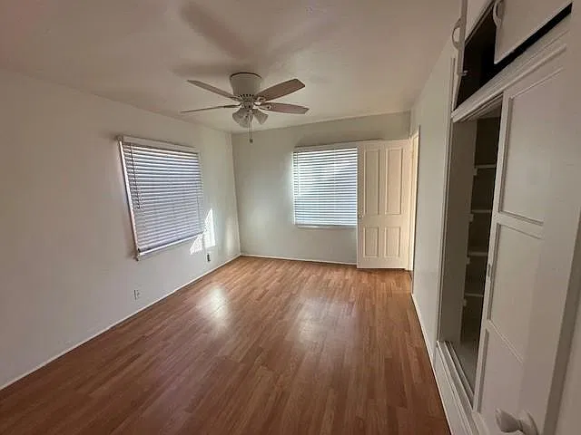 3274 Columbia Ave — Photo 3