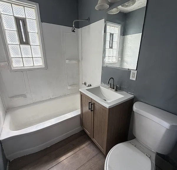 16317 Clearview Ave — Photo 4