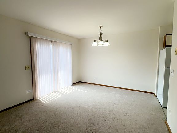 Dining Area w/access to Patio Area