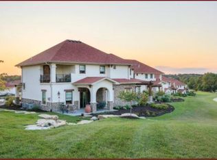 1718 Bunker Loop, Columbia, MO 65201