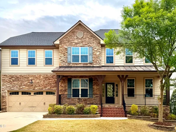 5032 Trembath Ln, Cary, NC 27519
