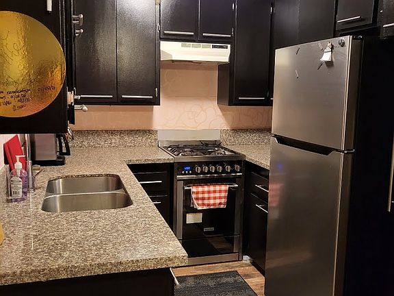 3rd image of 4700 Clair Del Ave APT 534