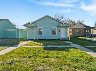 925 N 4th Ave, Texas City, TX 77590