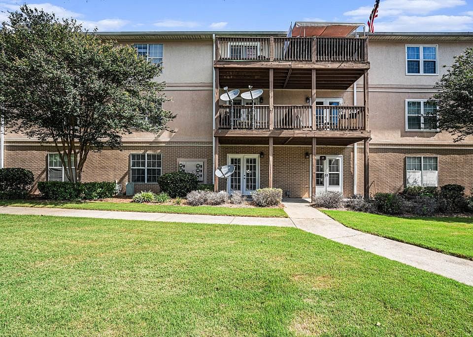 1st image of 4046 Stillwater Dr