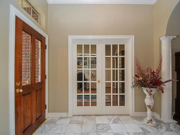 5th image of 4827 Durham Ln