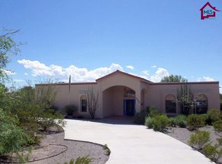 5353 Redman Rd, Las Cruces, NM 88011
