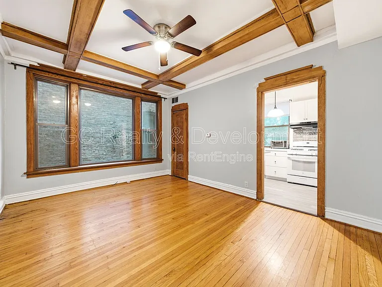 941 E Hyde Park Blvd #1 — Photo 10