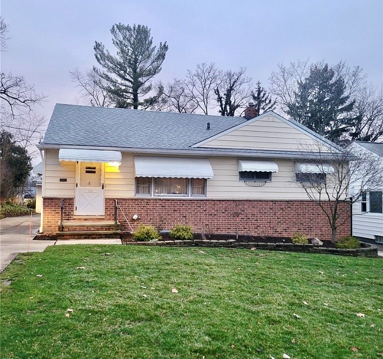 1st image of 218 Wandle Ave