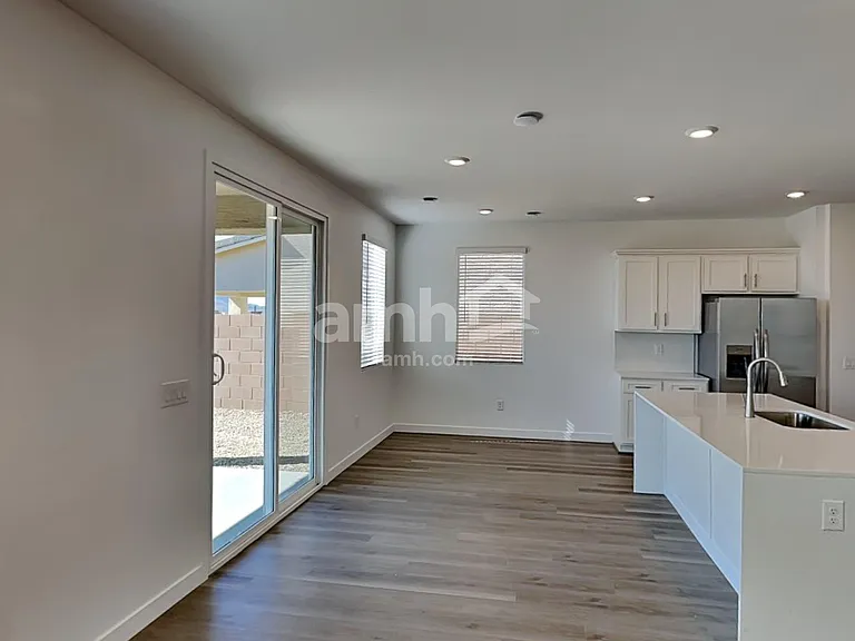 6035 W Calle Palmitas — Photo 6