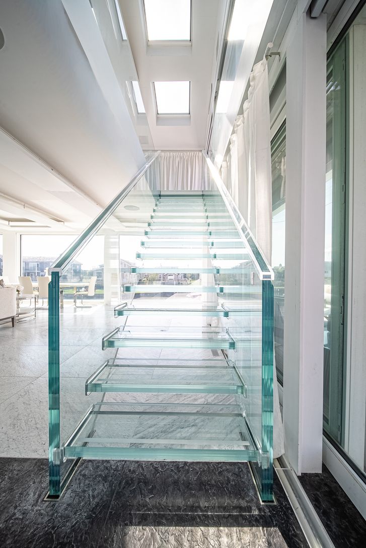  Glass Staircase