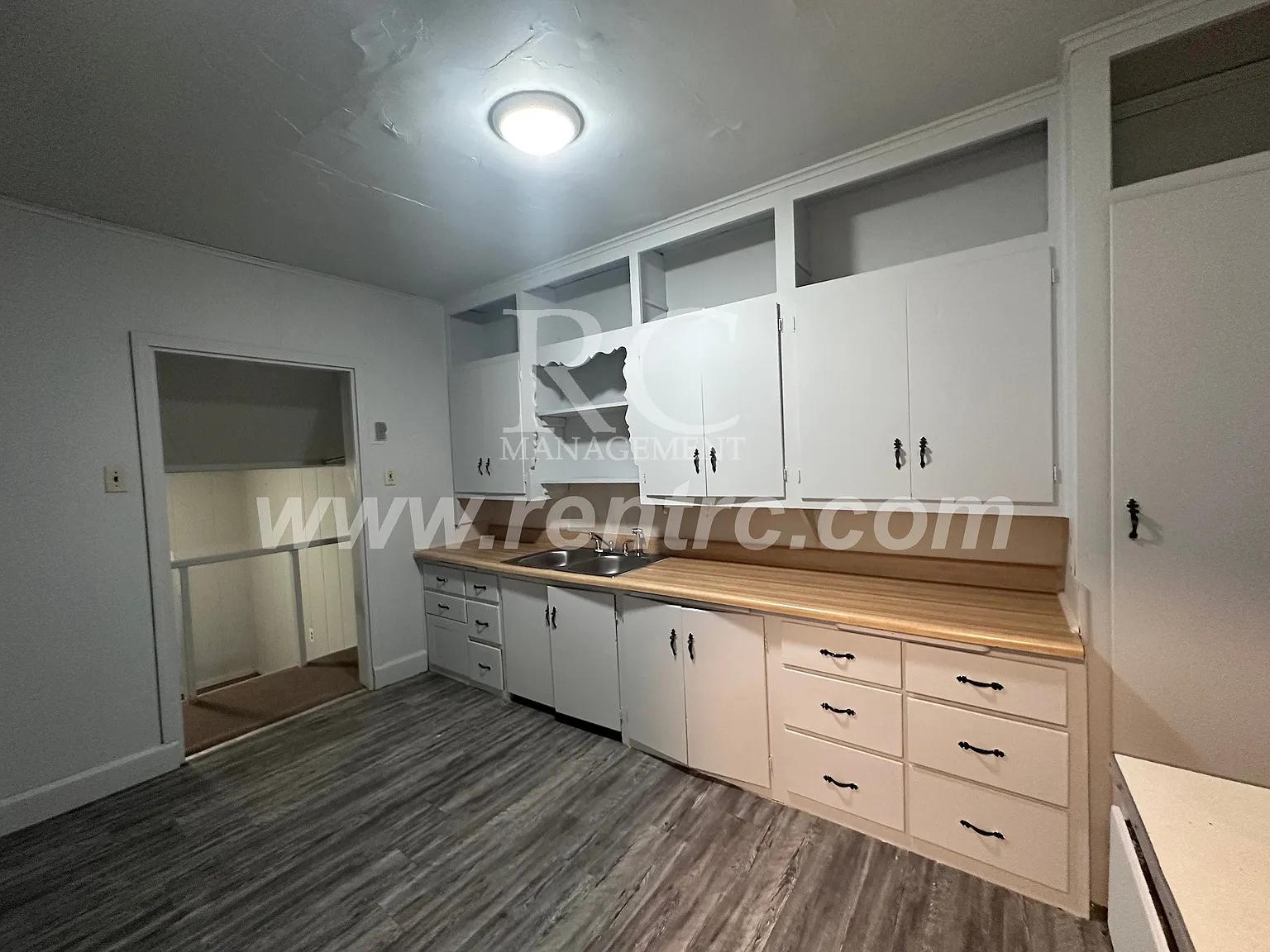 2 bed, 1053 sqft, $750 — Photo 2
