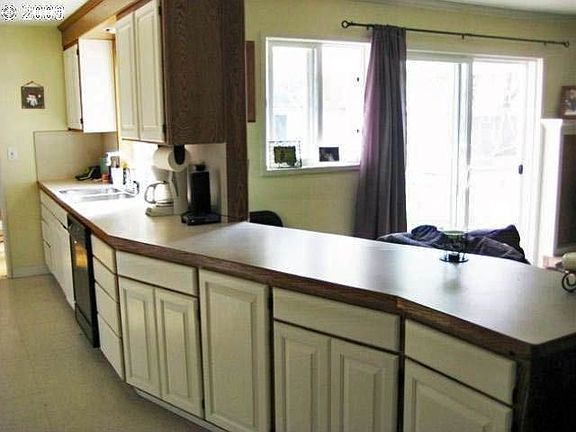 908 Baxter St, Eugene 97402