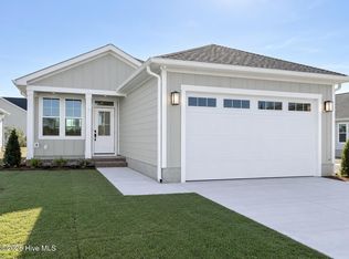 107 Winters Rest Rd, Beaufort, NC 28516
