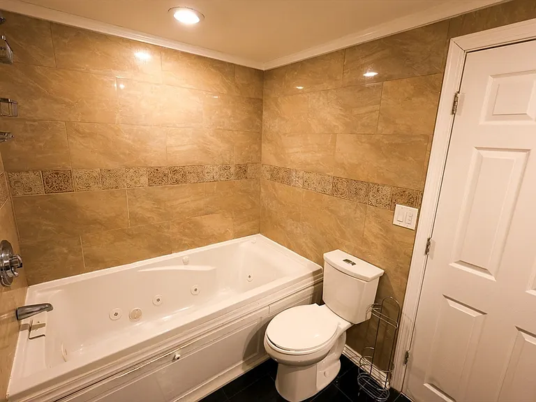 235 Savin Hill Ave #FR — Photo 11