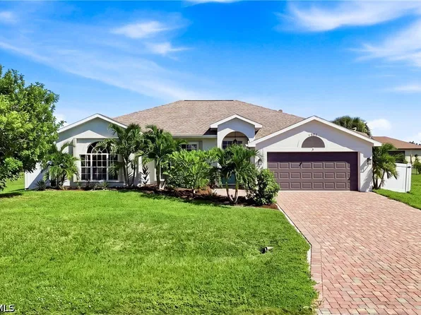 1305 SW 11th Pl, Cape Coral, FL 33991