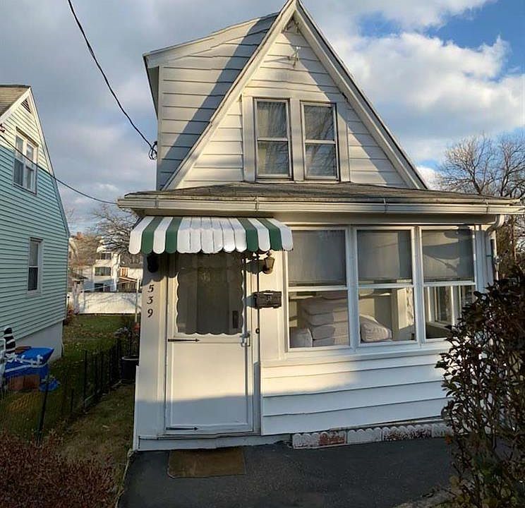 539 Knapps Hwy, Fairfield, CT 06825 Zillow