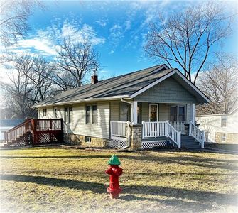 1438 Columbia Ave, Leavenworth, KS, 66048