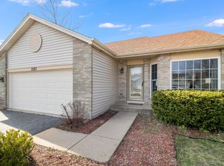 2123 Willow Lakes Dr, Plainfield, IL