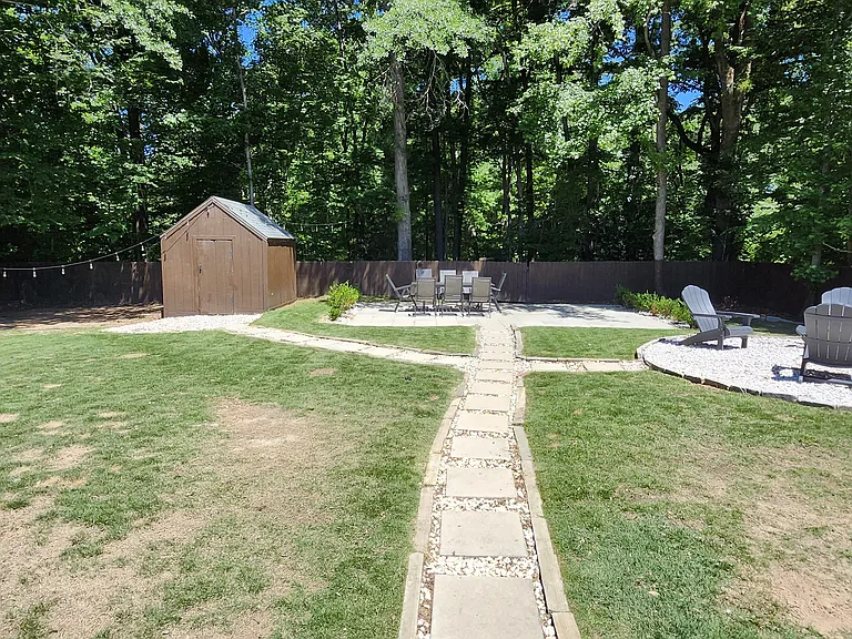 6725 Stone Creek Ct — Photo 19