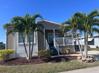 327 Doubloon Dr, N Ft Myers, FL 33917