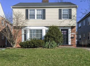 3711 Daleford Rd, Shaker Hts, OH 44120