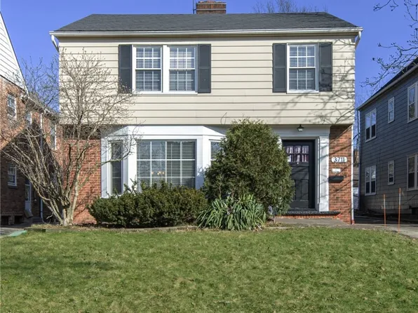 3711 Daleford Rd, Shaker Hts, OH 44120