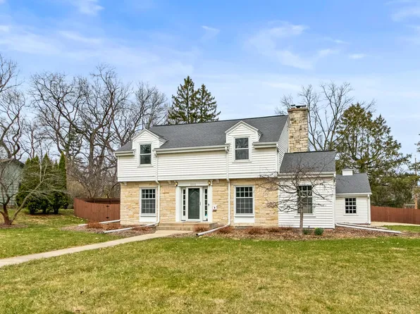 5502 Dorsett Dr, Madison, WI 53711