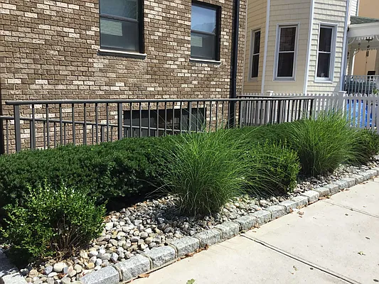 Rented by FAR Property Management | media 19